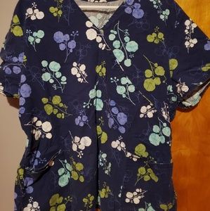 XL womens scrub top